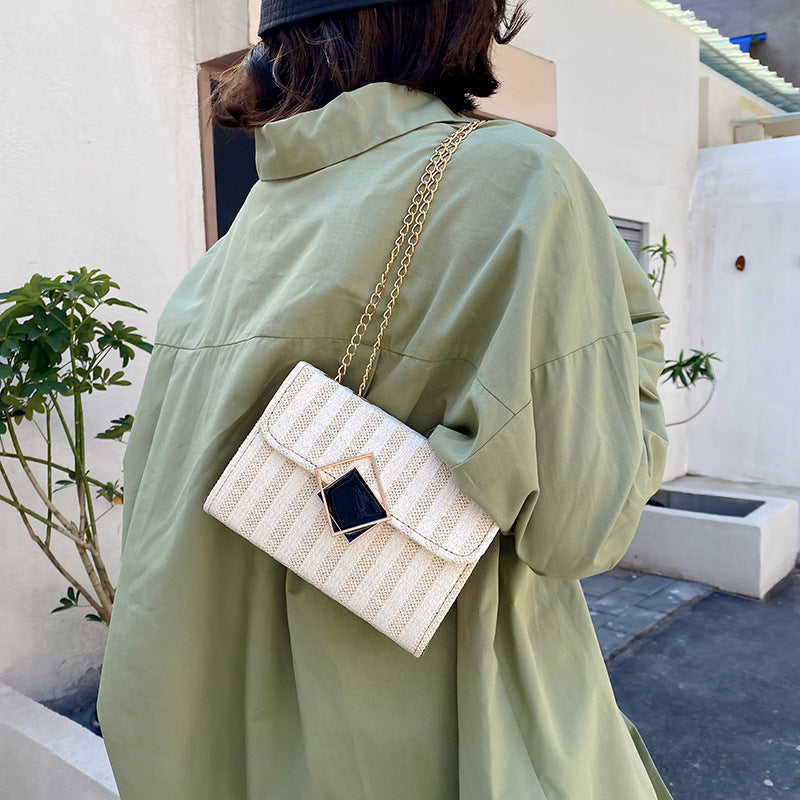 VELARO Capri Crossbody