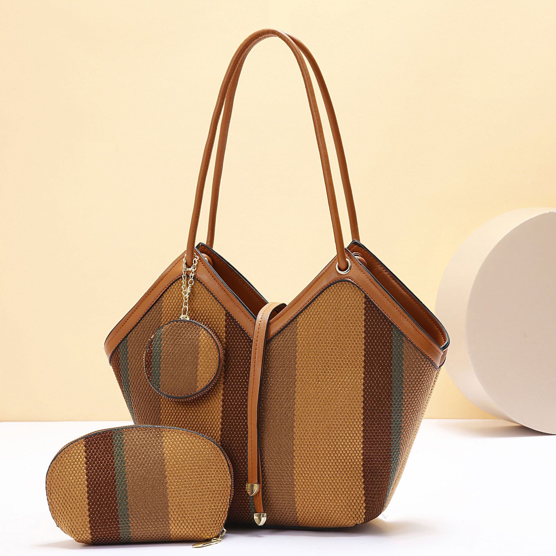Aira Carryall Tote
